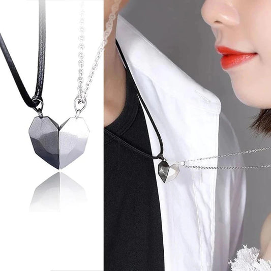 2Pcs Couple Magnetic Love Splicing Clavicle Chain Necklace Romantic Wishing Stone Pendant Necklace Party Jewelry Valentine Gifts