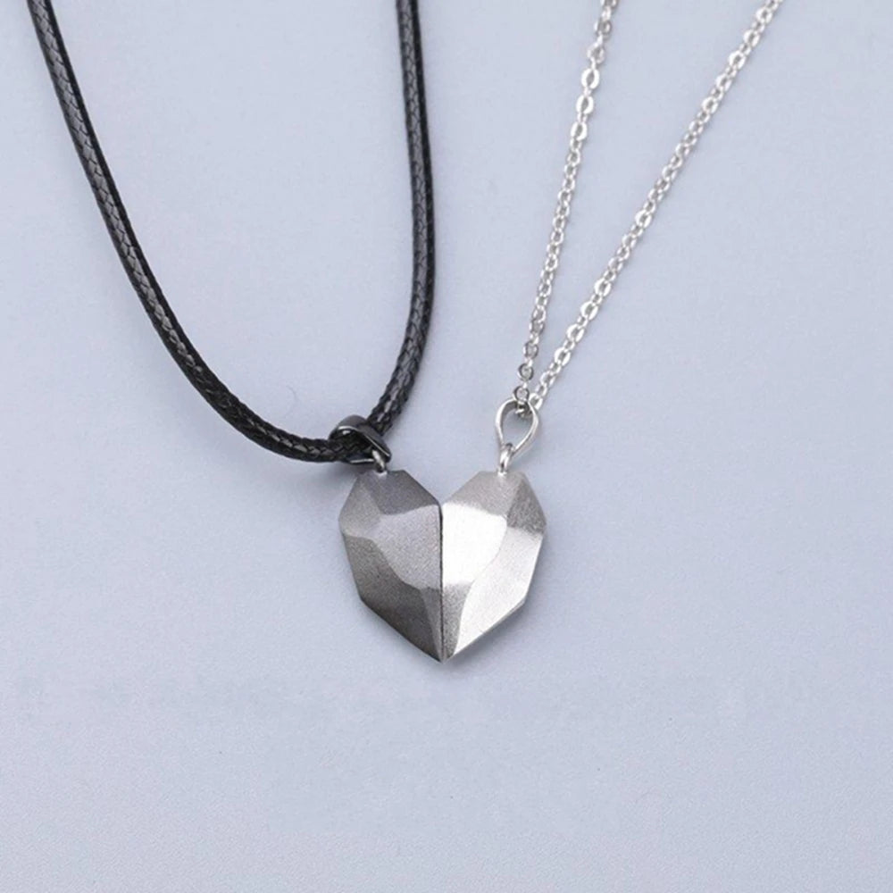 Stylish Couple Jewelry | Magnetic Heart Pendant Necklace