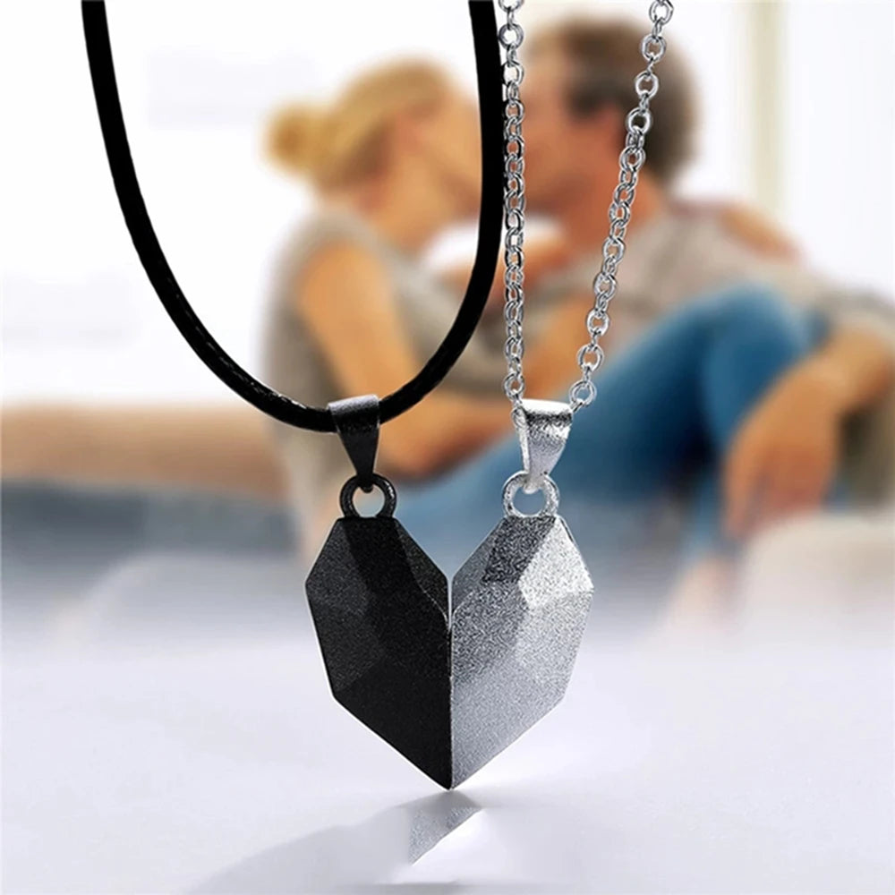 Stylish Couple Jewelry | Magnetic Heart Pendant Necklace