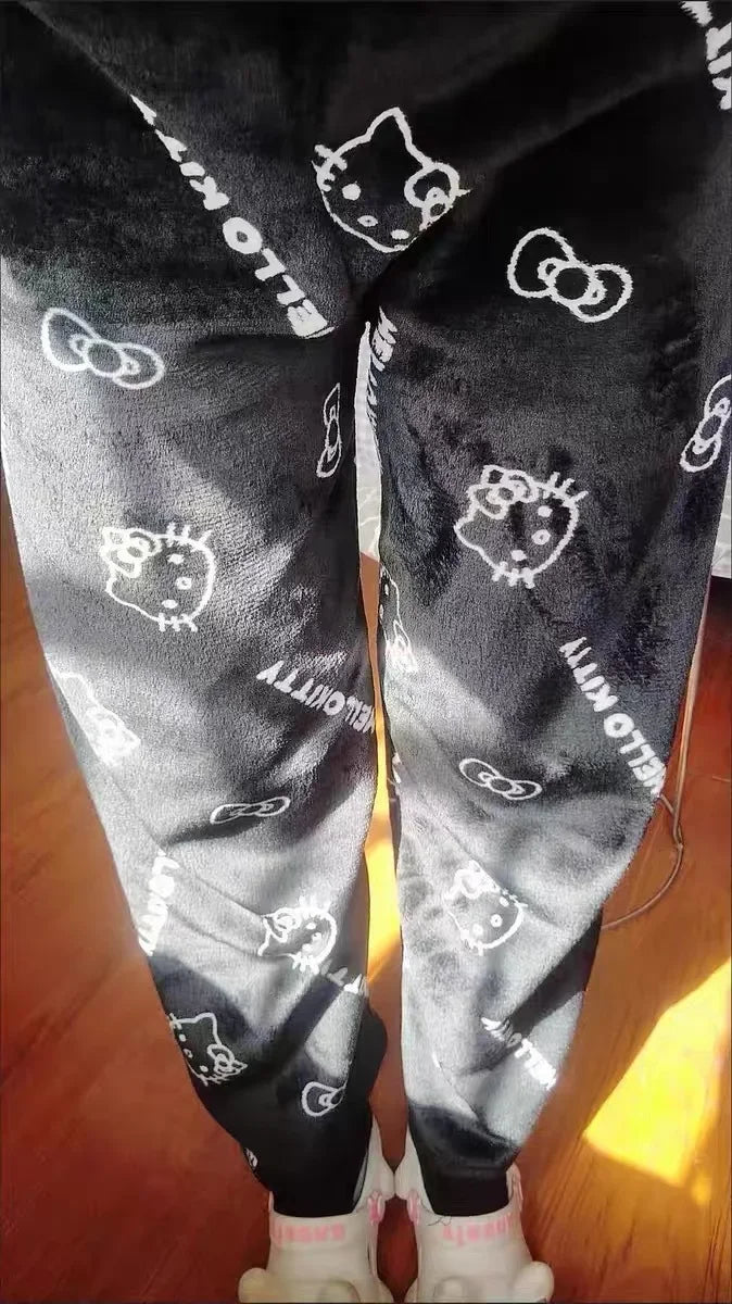 Cute and Comfy Hello Kitty Pajamas - Ideal for Cozy Nights at Home