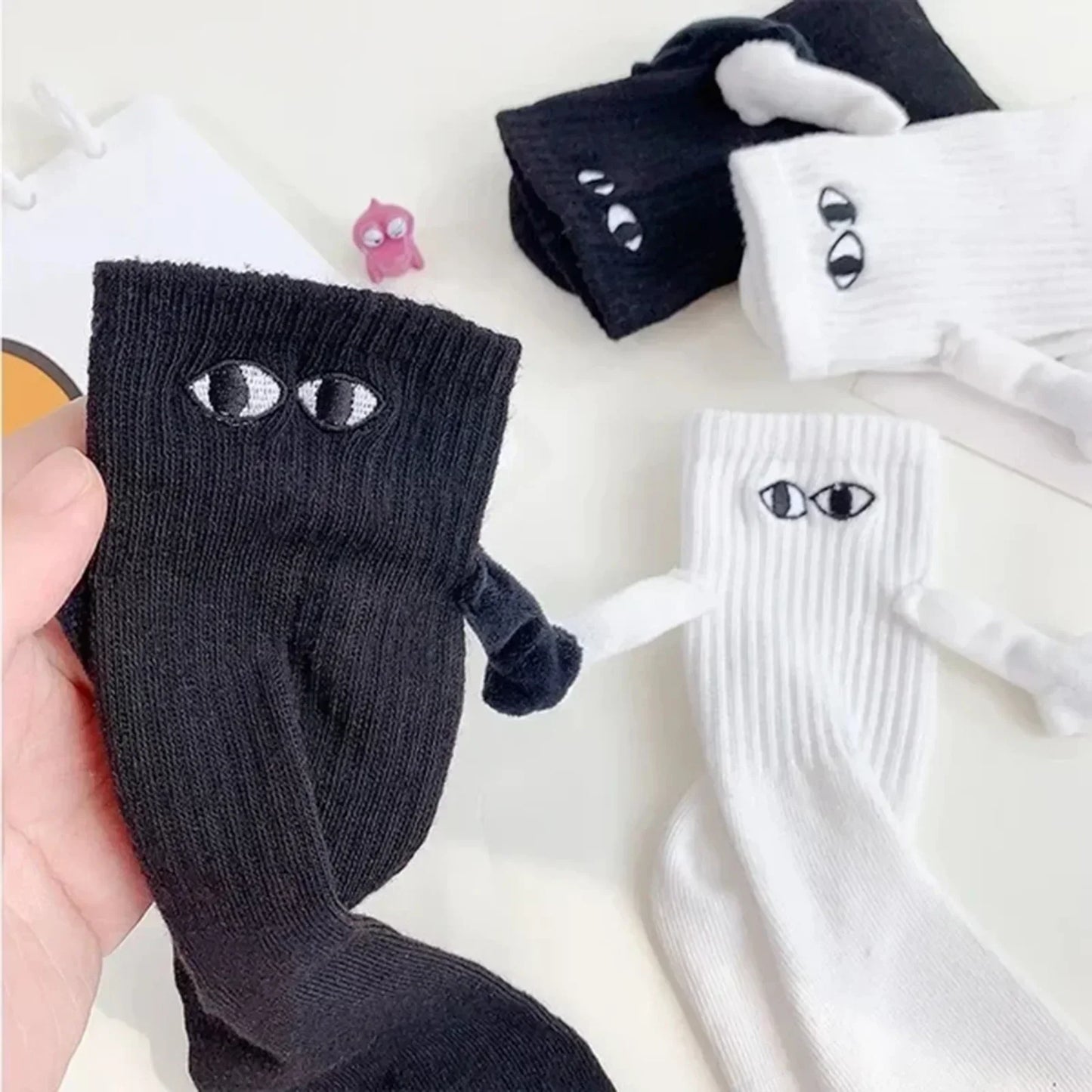 Personalized Magnetic Attraction Socks - 3D Holding Hands Design