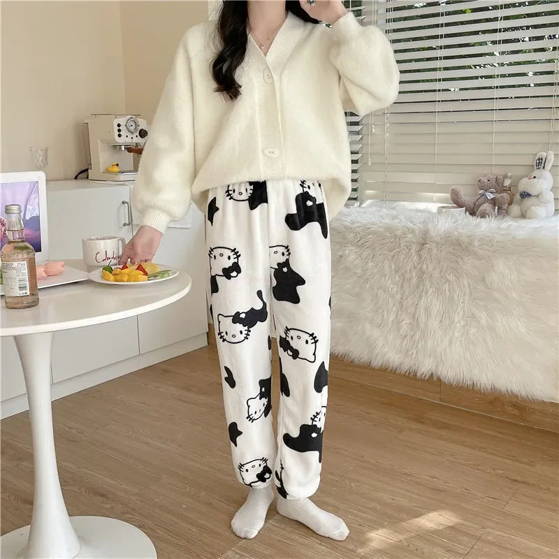 Cute and Comfy Hello Kitty Pajamas - Ideal for Cozy Nights at Home