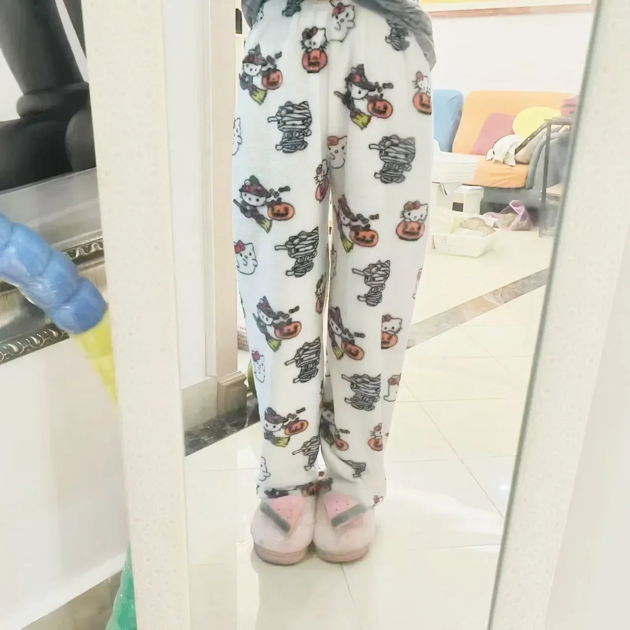 Hello Kitty Fleece Pajama Pants for Women – Thicken Anime Trousers, Ideal for Gifting