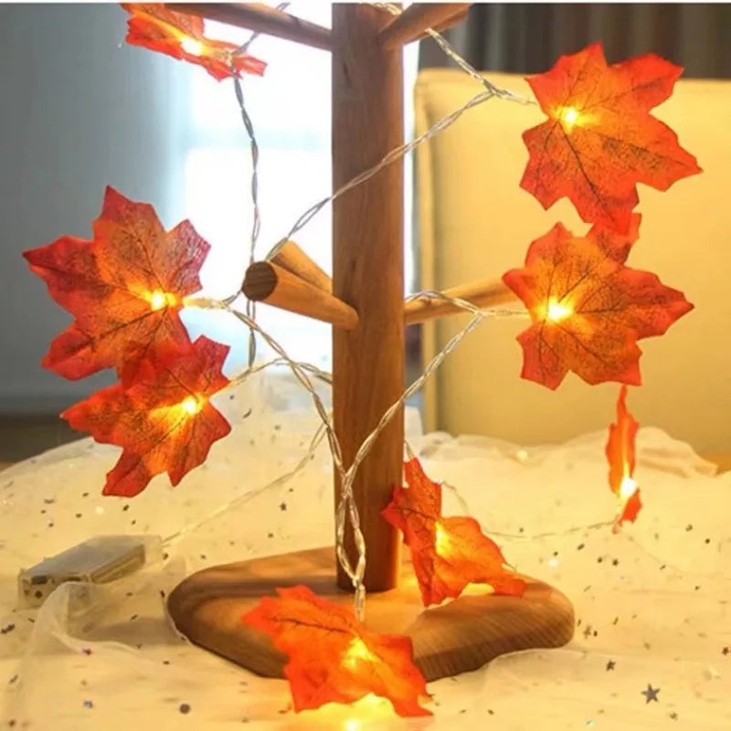 LED Thanksgiving Maple Leaf String Lights - Battery Powered Garland for Halloween & Holiday Decor