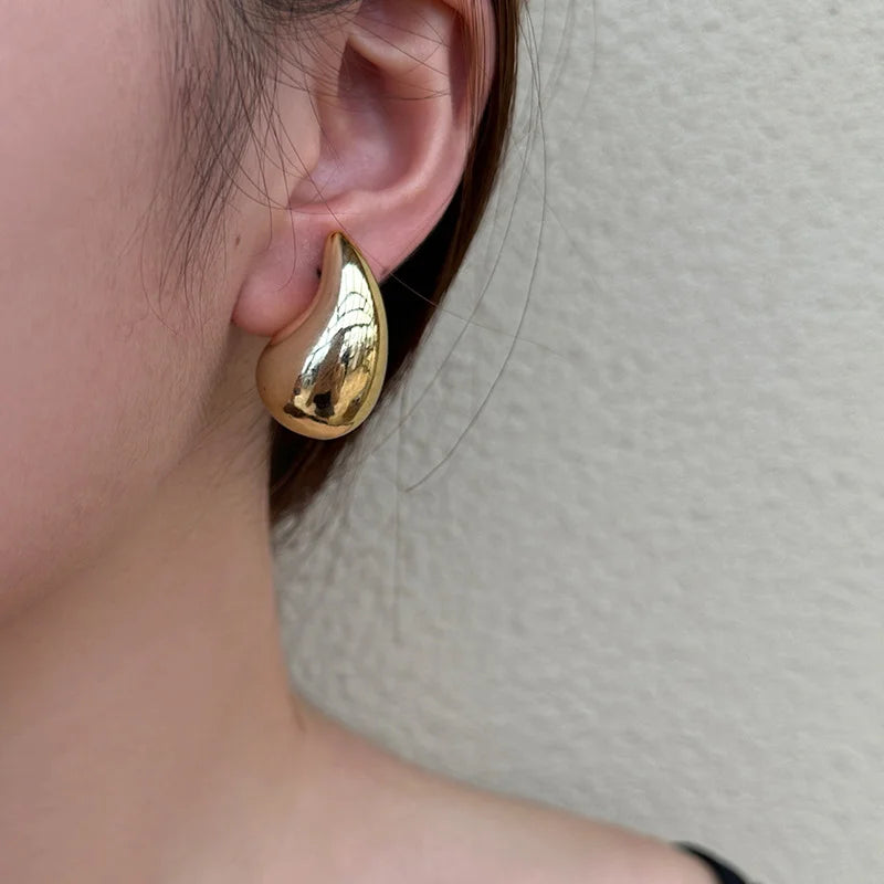 Vintage Gold Plated Tear Drop Earrings - Chunky Lightweight Jewelry