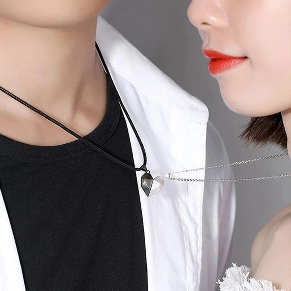 Stylish Couple Jewelry | Magnetic Heart Pendant Necklace