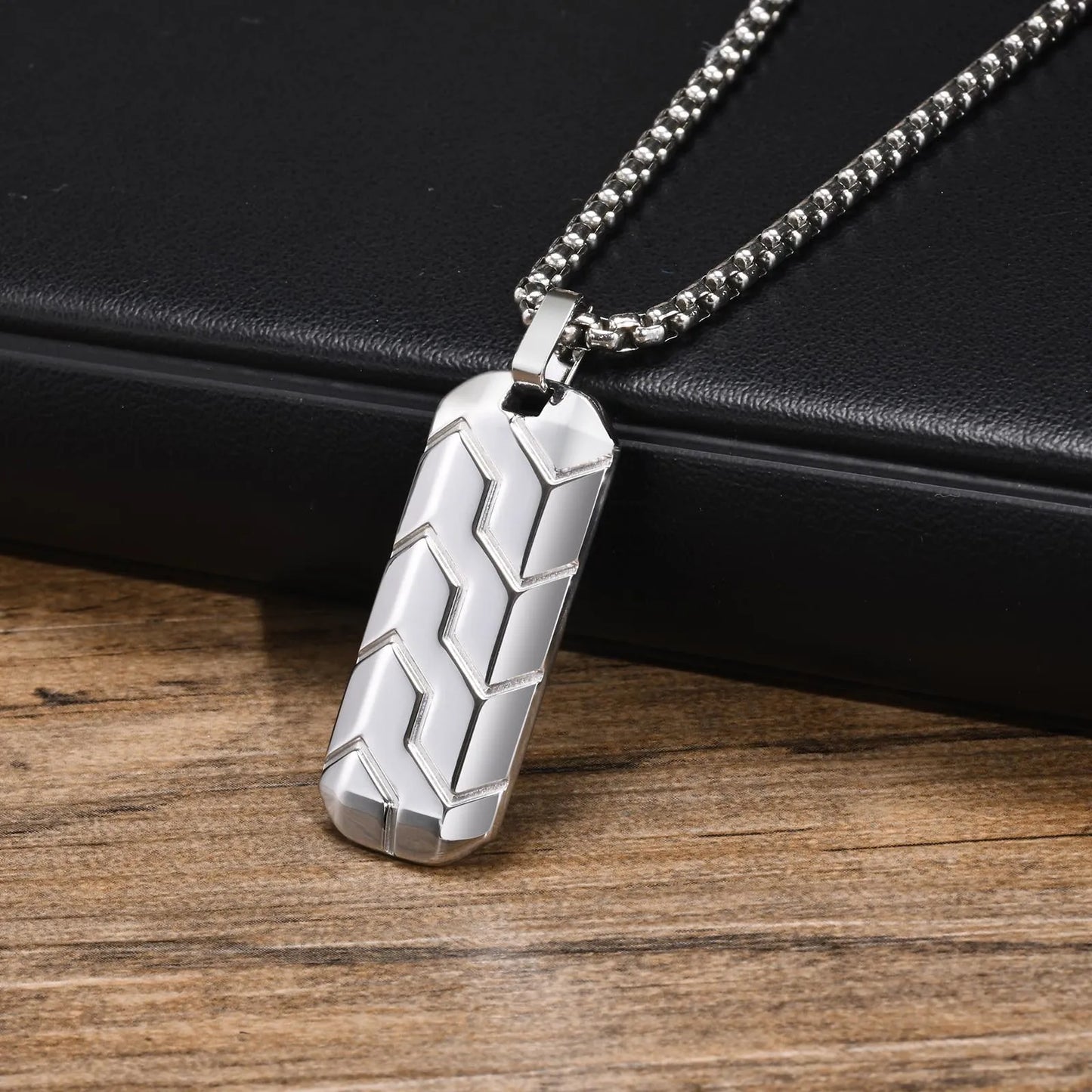 Cool Punk Tire Pattern Bar Pendant Necklace for Men and Boys