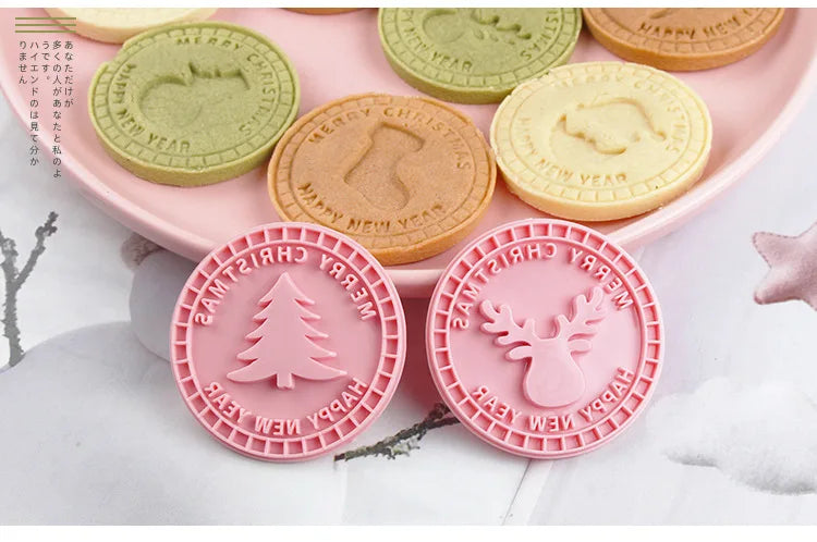 Christmas Cookie Cutters Set - Santa, Snowman, Tree, and Elk Molds