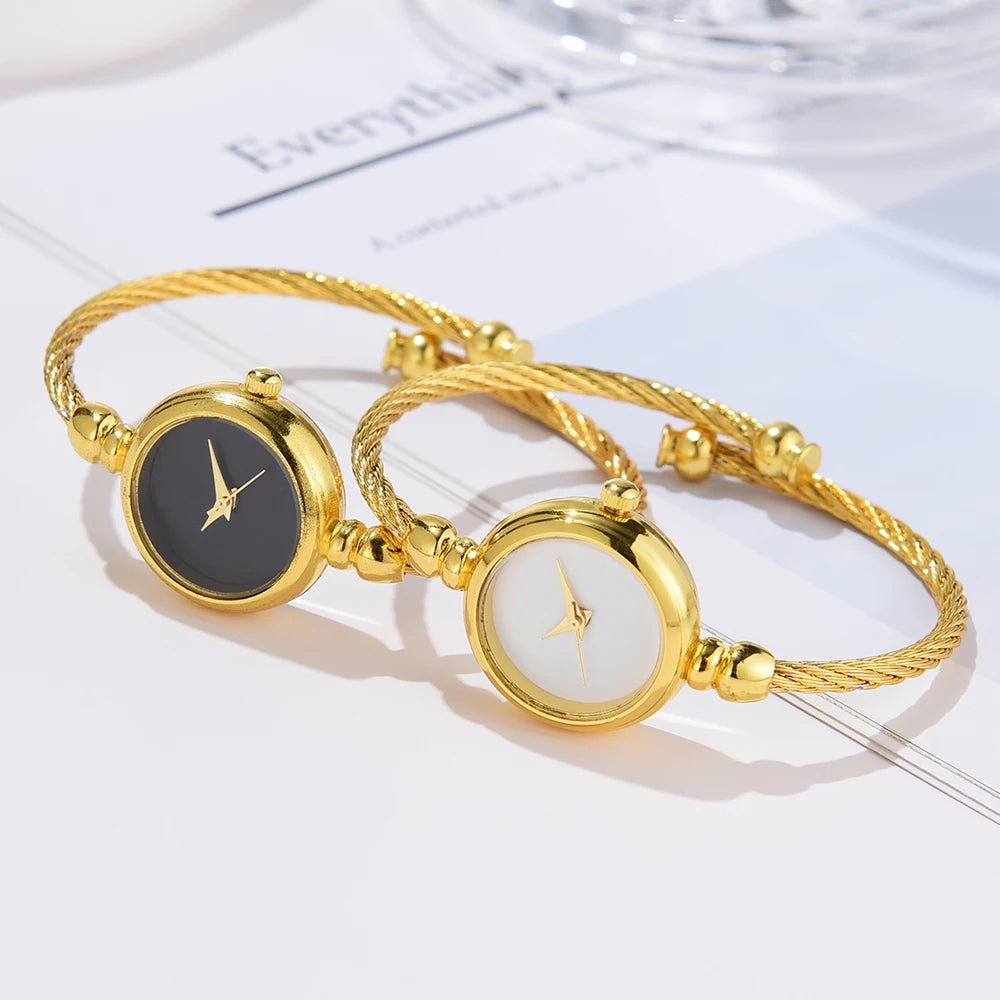 Minimalist Quartz Watches | Ideal Gift for Lovers